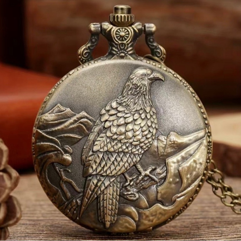 Vintage Bronze 3D Eagle Display Necklace‎ Quartz Pocket Watch